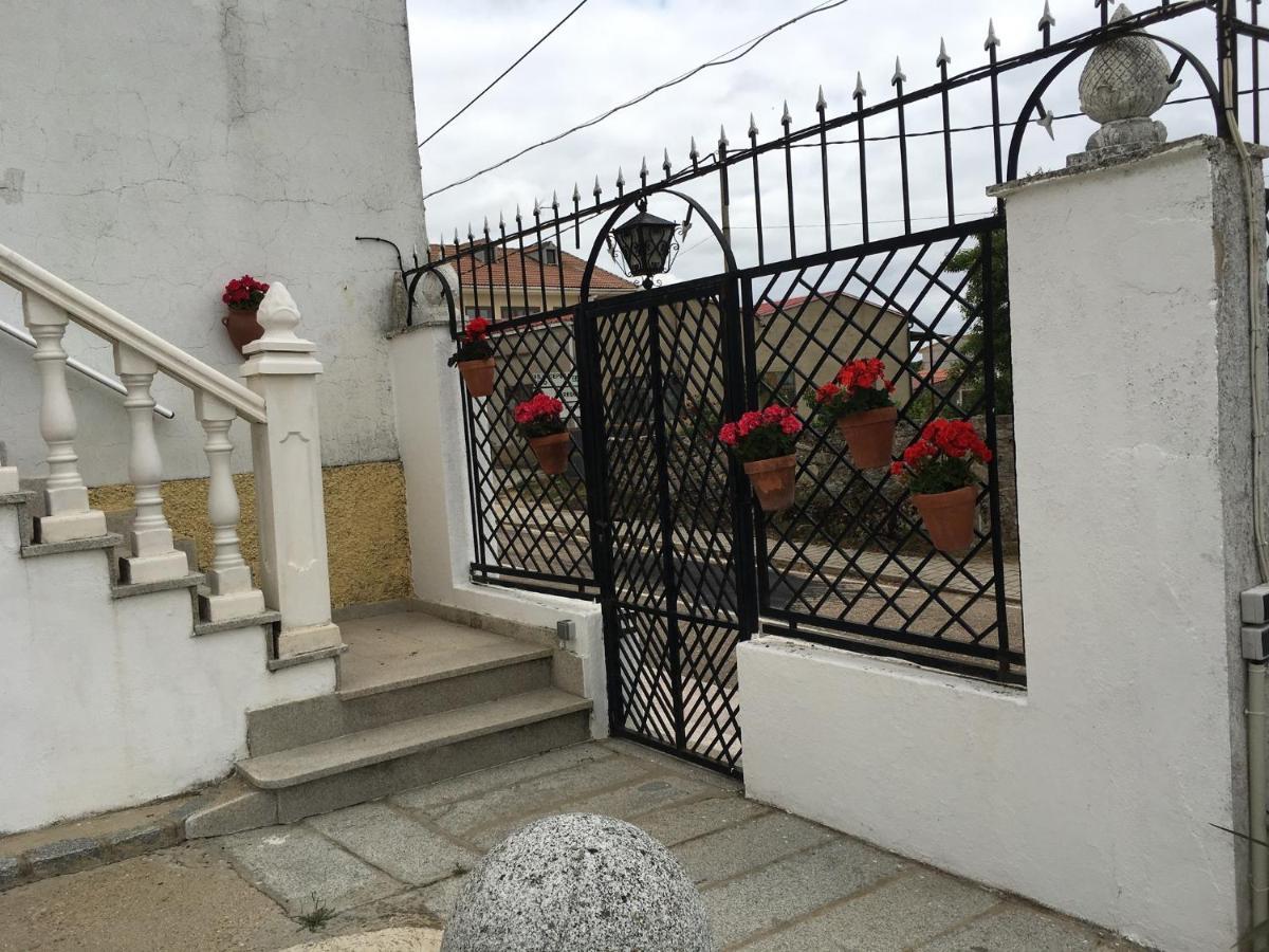 Villa Entre Encinas Moralina Esterno foto